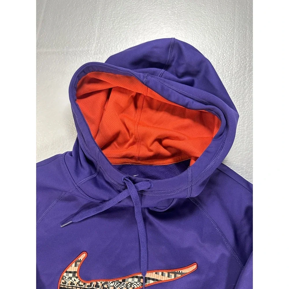 Boys' Small Nike Dri-Fit Camo Swoosh Logo Graphic Therma Hoodie Purple / Orange‎